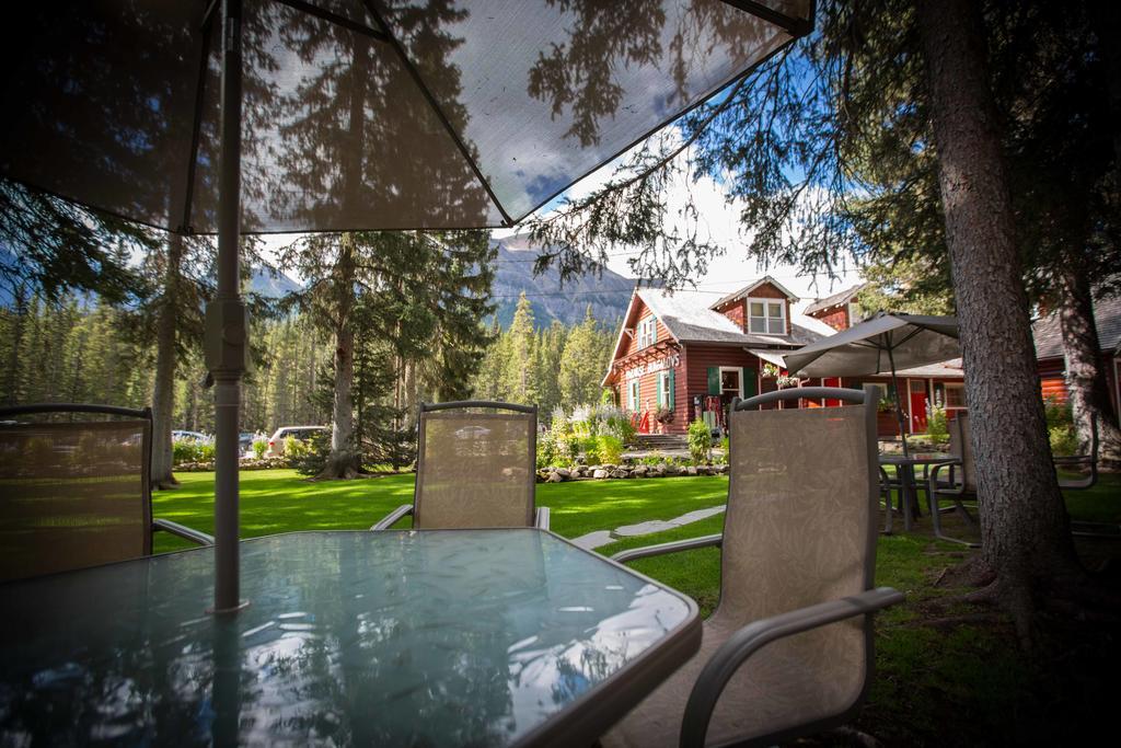 Paradise Lodge And Bungalows بحيرة لويز المظهر الخارجي الصورة