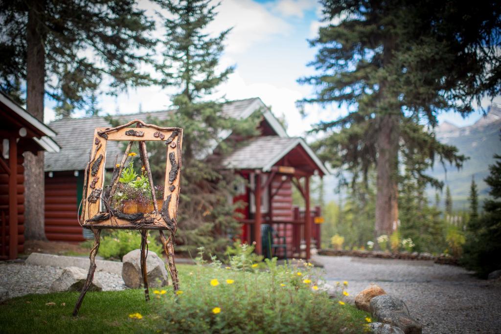Paradise Lodge And Bungalows بحيرة لويز المظهر الخارجي الصورة