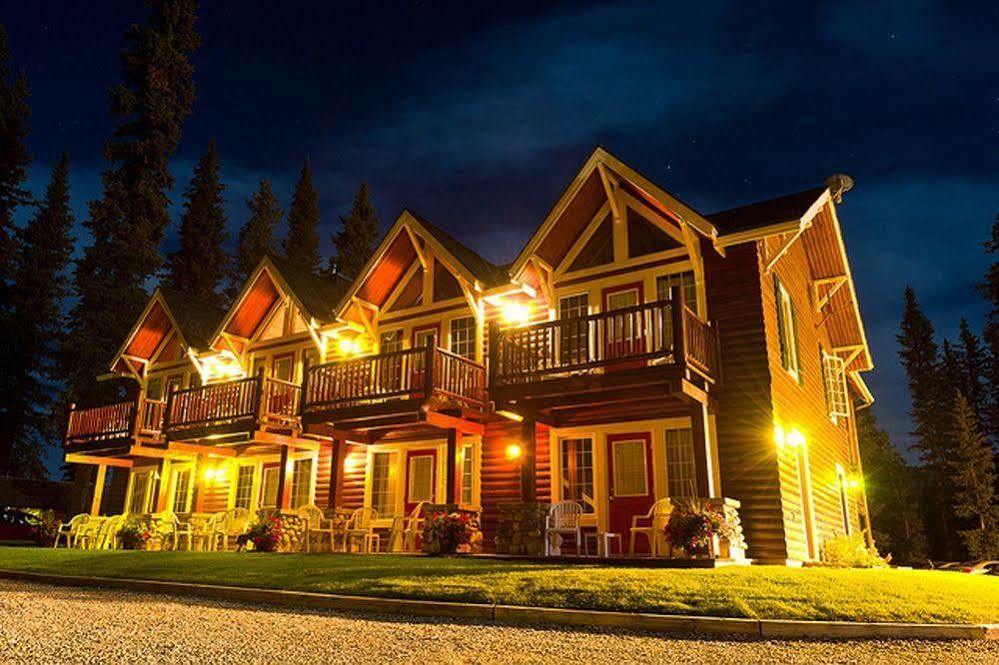 Paradise Lodge And Bungalows بحيرة لويز المظهر الخارجي الصورة